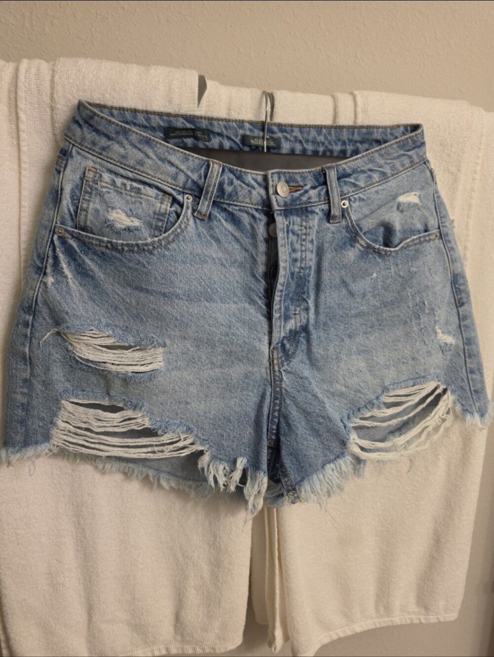 Wild Fable Distressed High-rise curvy Jean Shorts